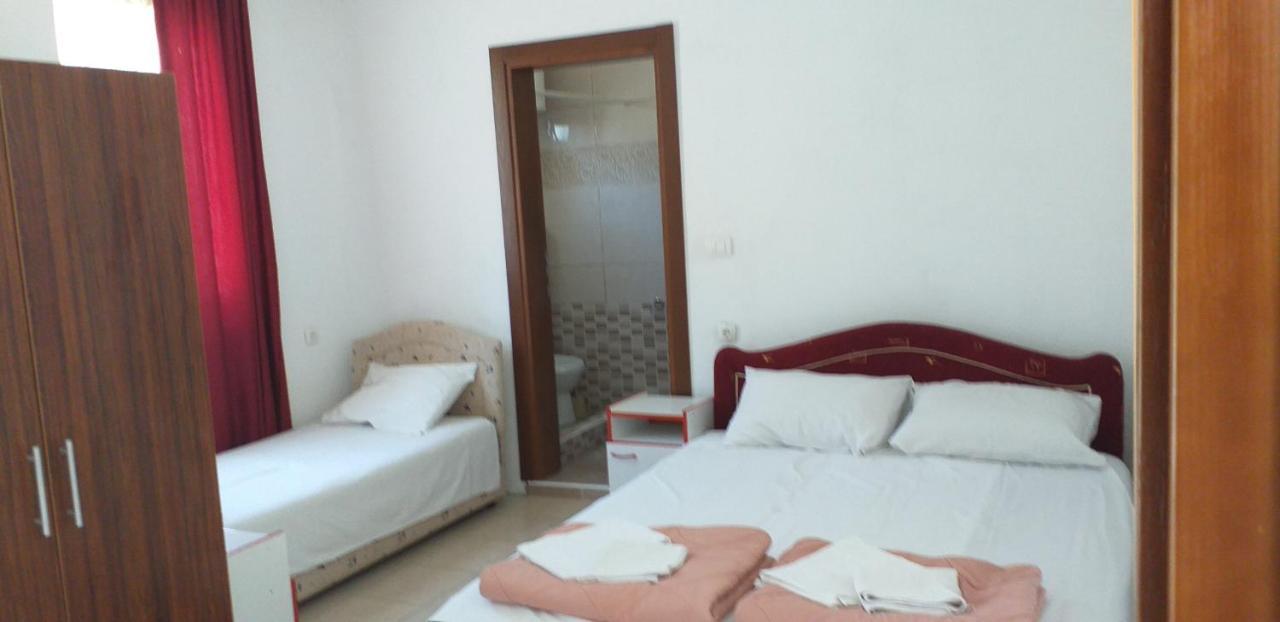 Apartmani Jacimovic Čanj Exteriör bild