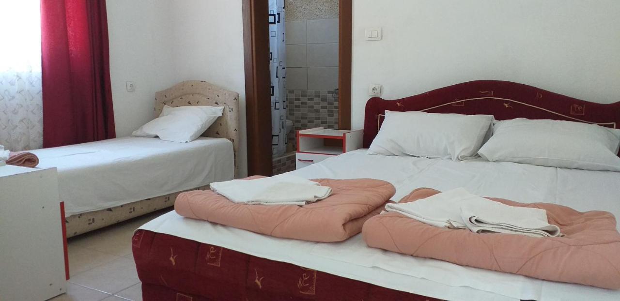 Apartmani Jacimovic Čanj Exteriör bild
