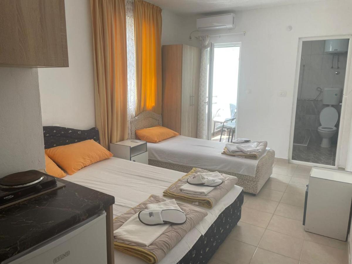 Apartmani Jacimovic Čanj Exteriör bild