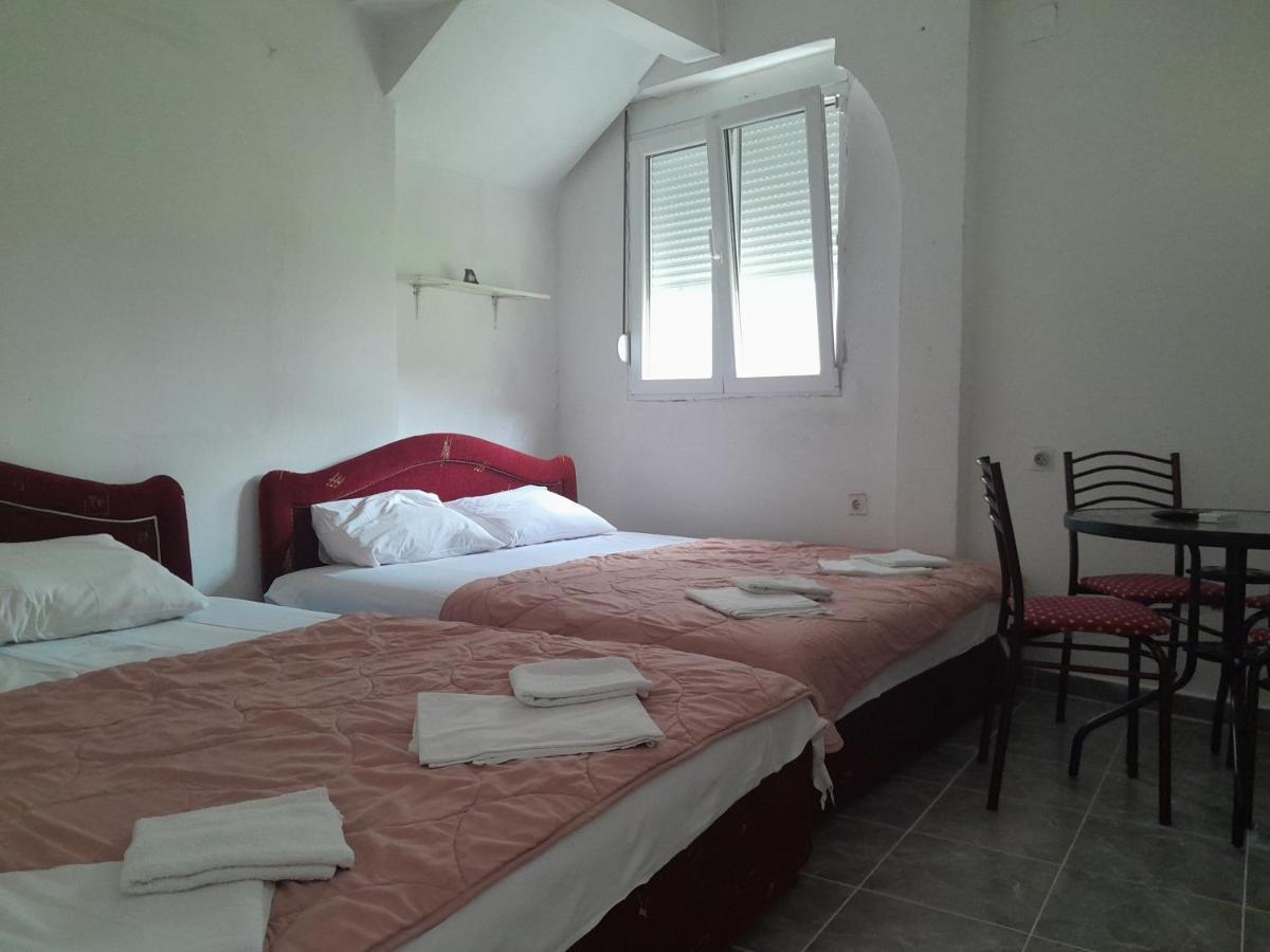 Apartmani Jacimovic Čanj Exteriör bild